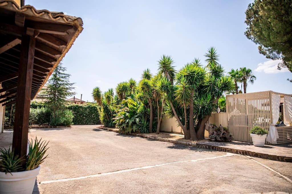 Canicattì Villa Laoconte Piscina, Jacuzzi E Biliardo מראה חיצוני תמונה